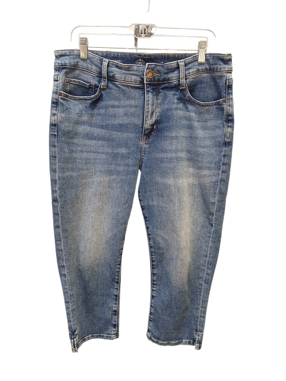 St. John's Bay Girlfriend Fit Capri Denim Jeans Size 14 #241